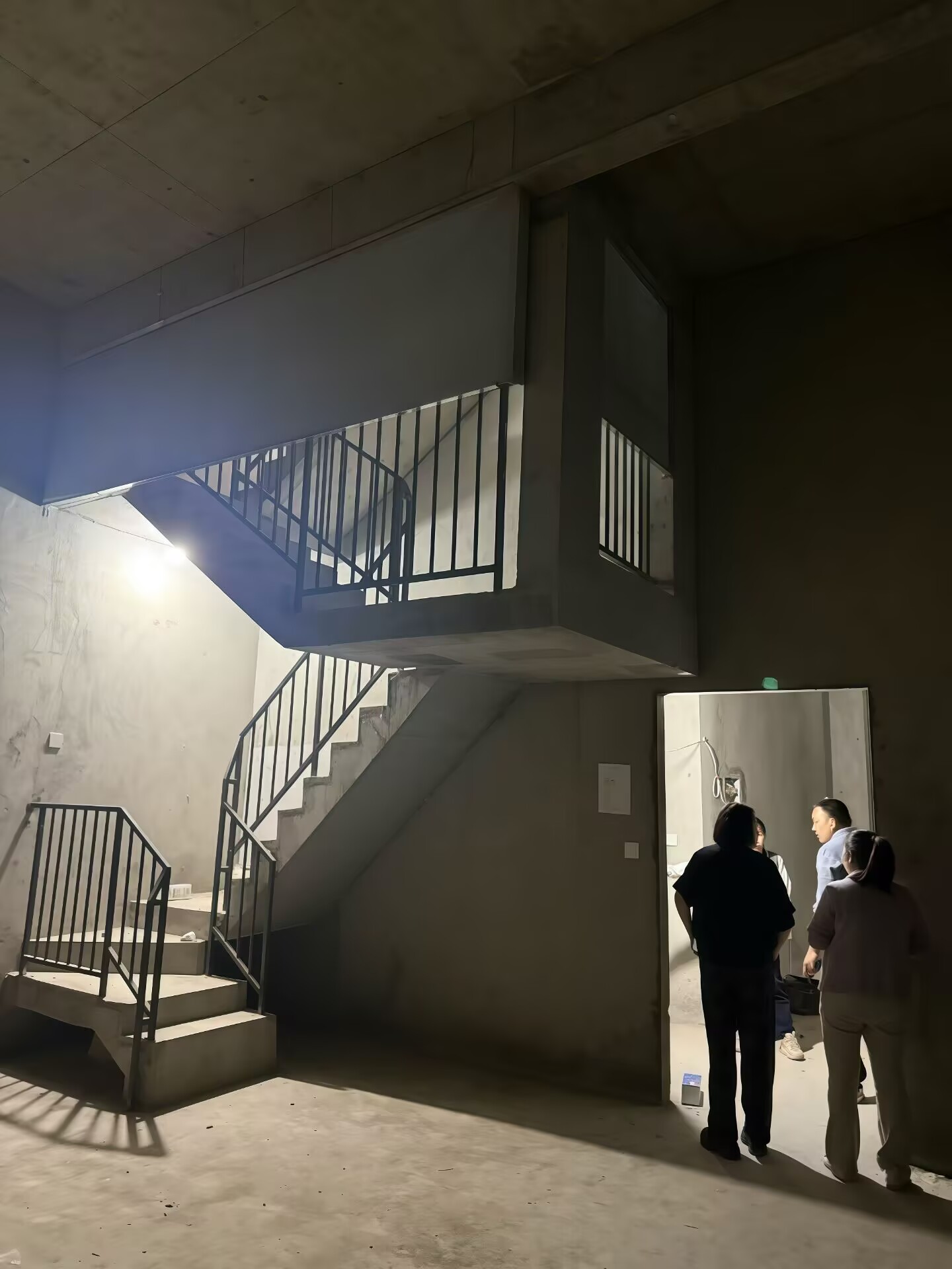 成都别墅装修-北湖揽樾-推荐-成都后80装修队