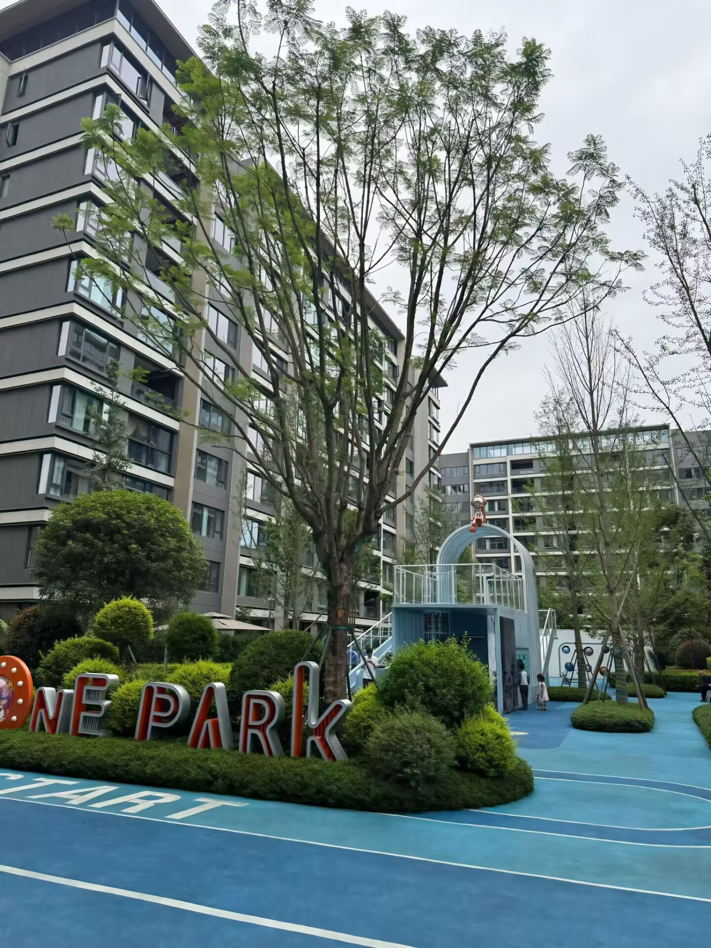 成都装修装修-明信天府壹号-成都后80装修队