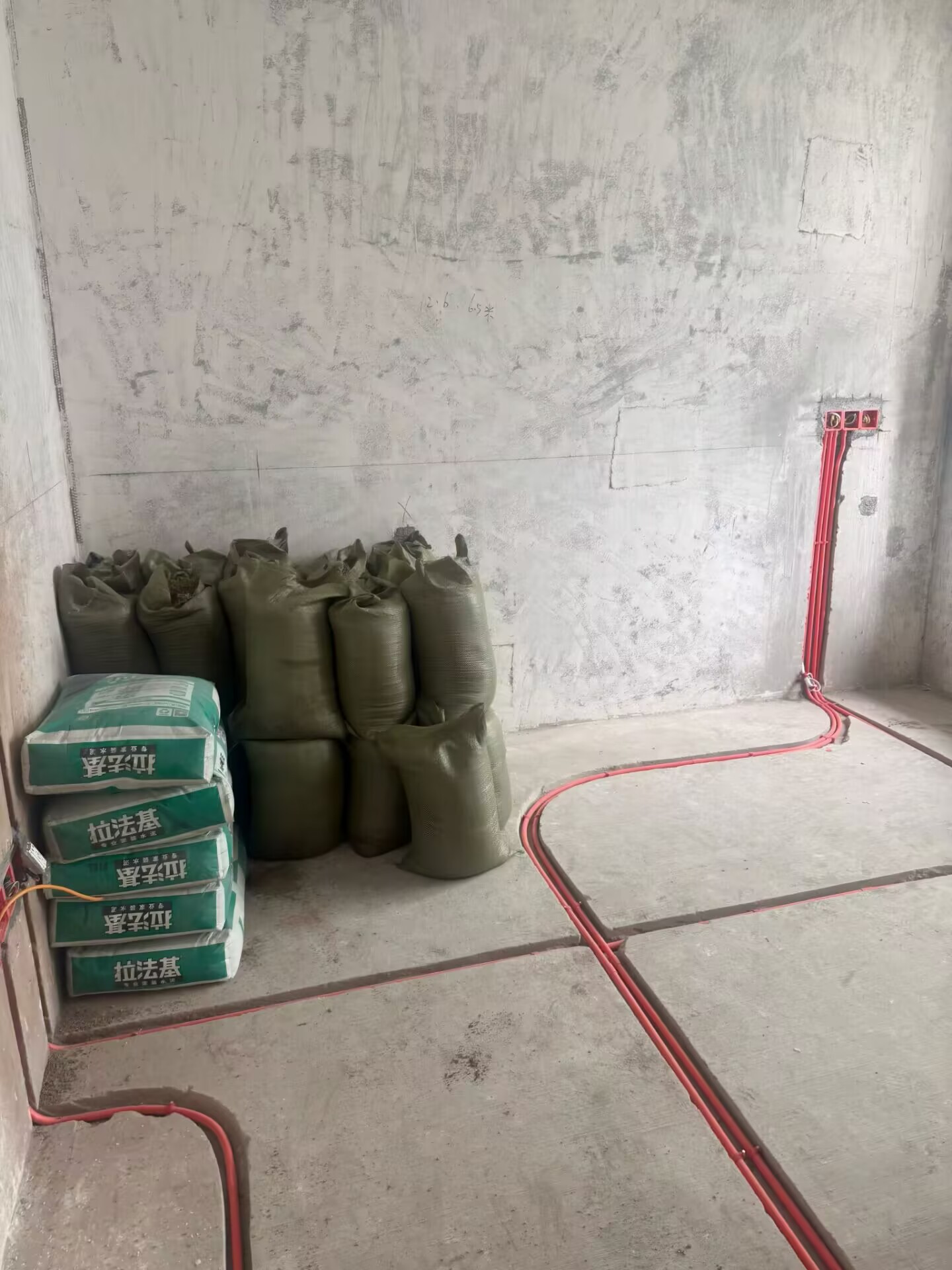 成都双流装修，成都装修半包，蔚蓝卡地亚花园城装修，成都靠谱施工队