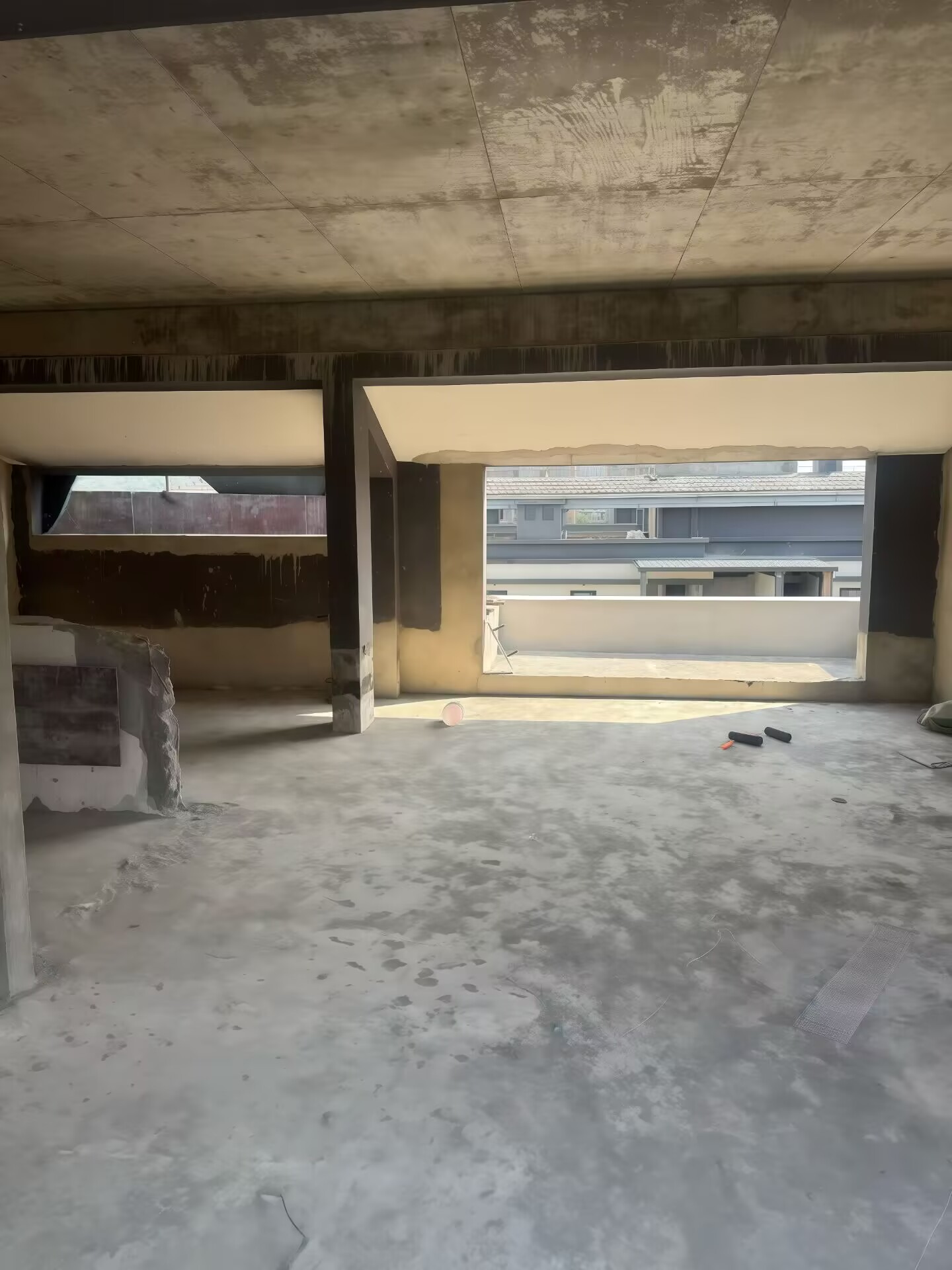 成都别墅装修-龙泉和泓紫山云庭装修-成都后80装修队