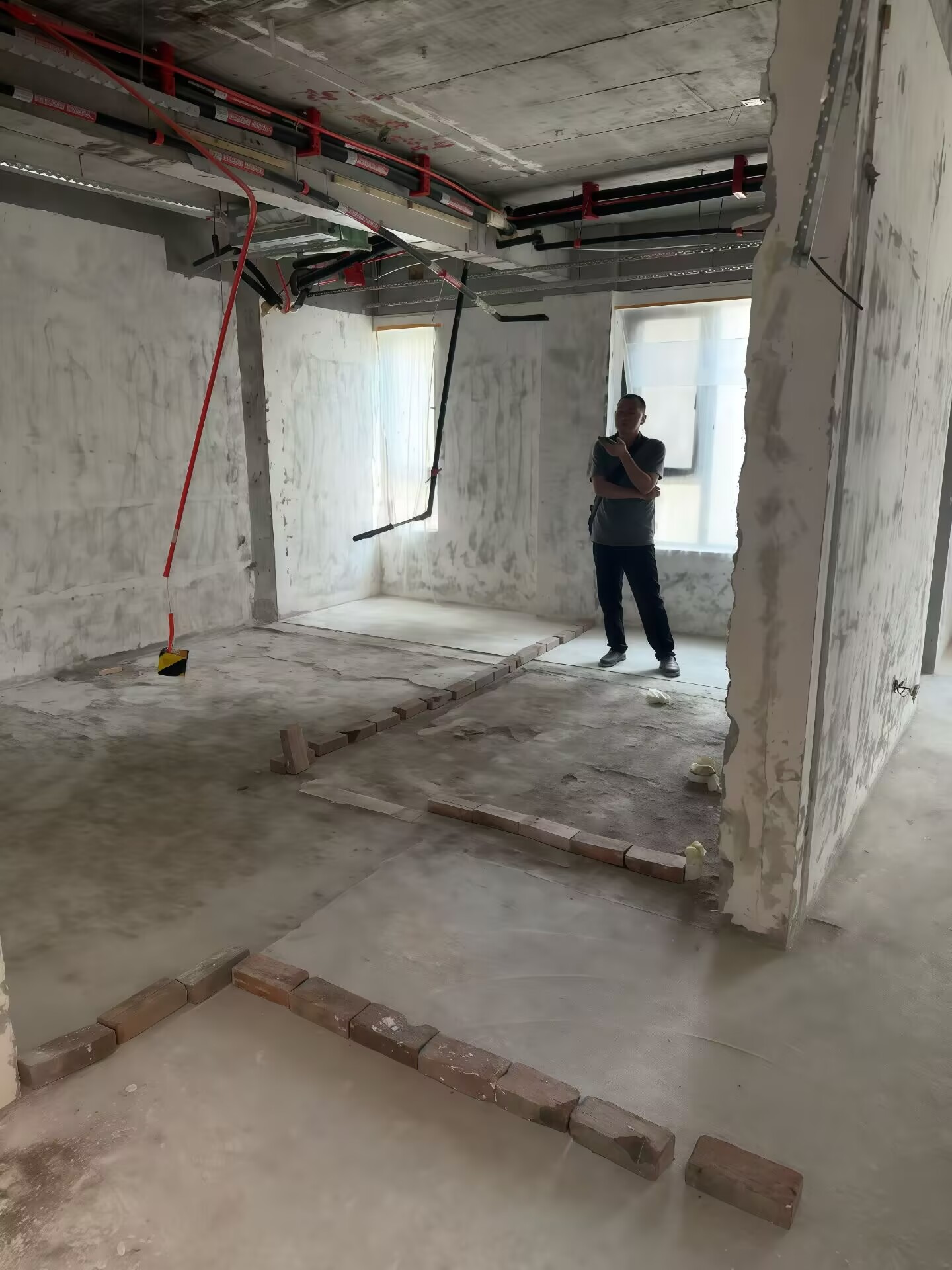 成都别墅装修-龙泉和泓紫山云庭装修-成都后80装修队