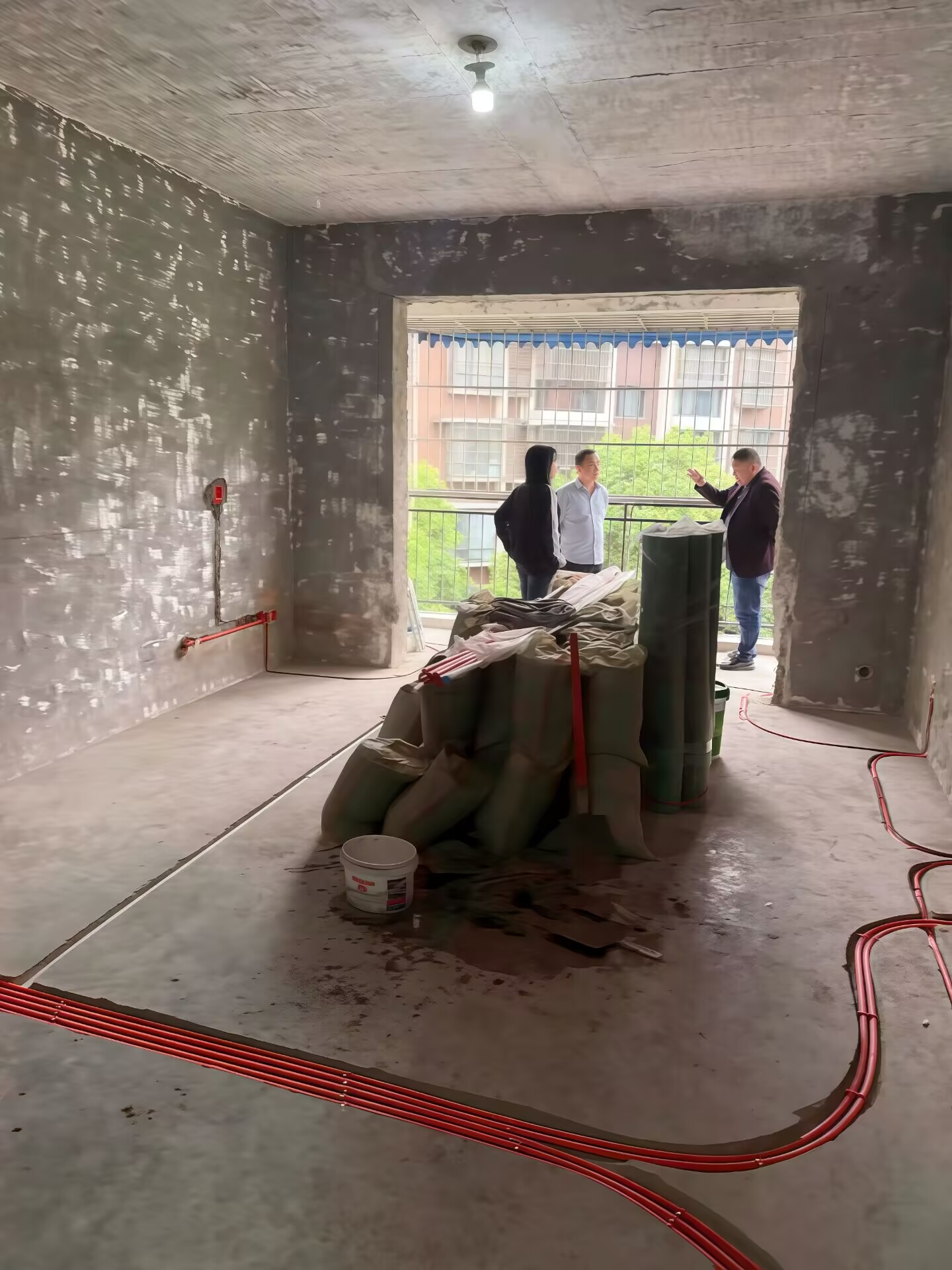 成都二手房装修｜新都幸福花园3期水电施工现场